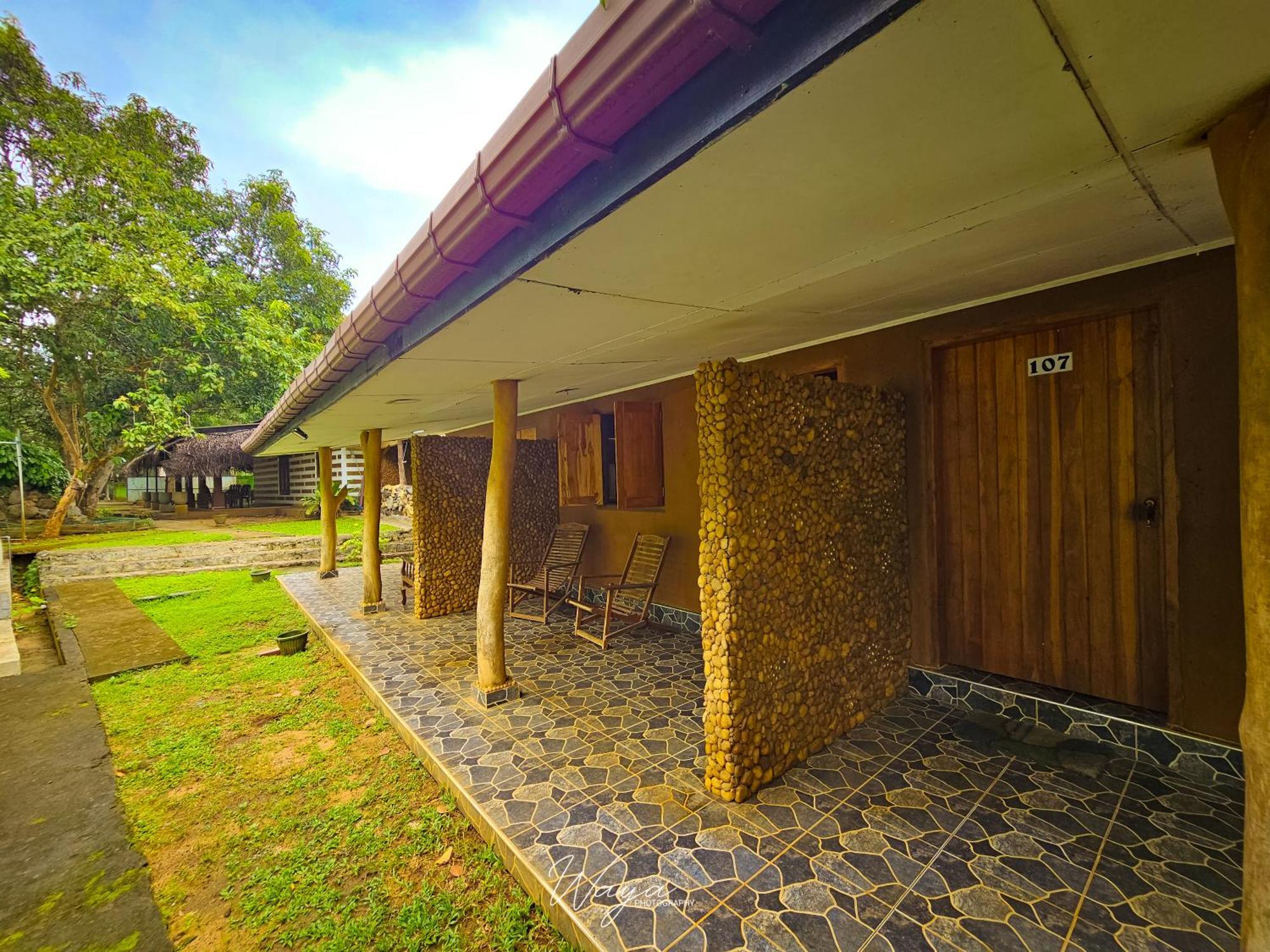 Elephant Paradise Safari Bungalow Udawalawe Exterior photo
